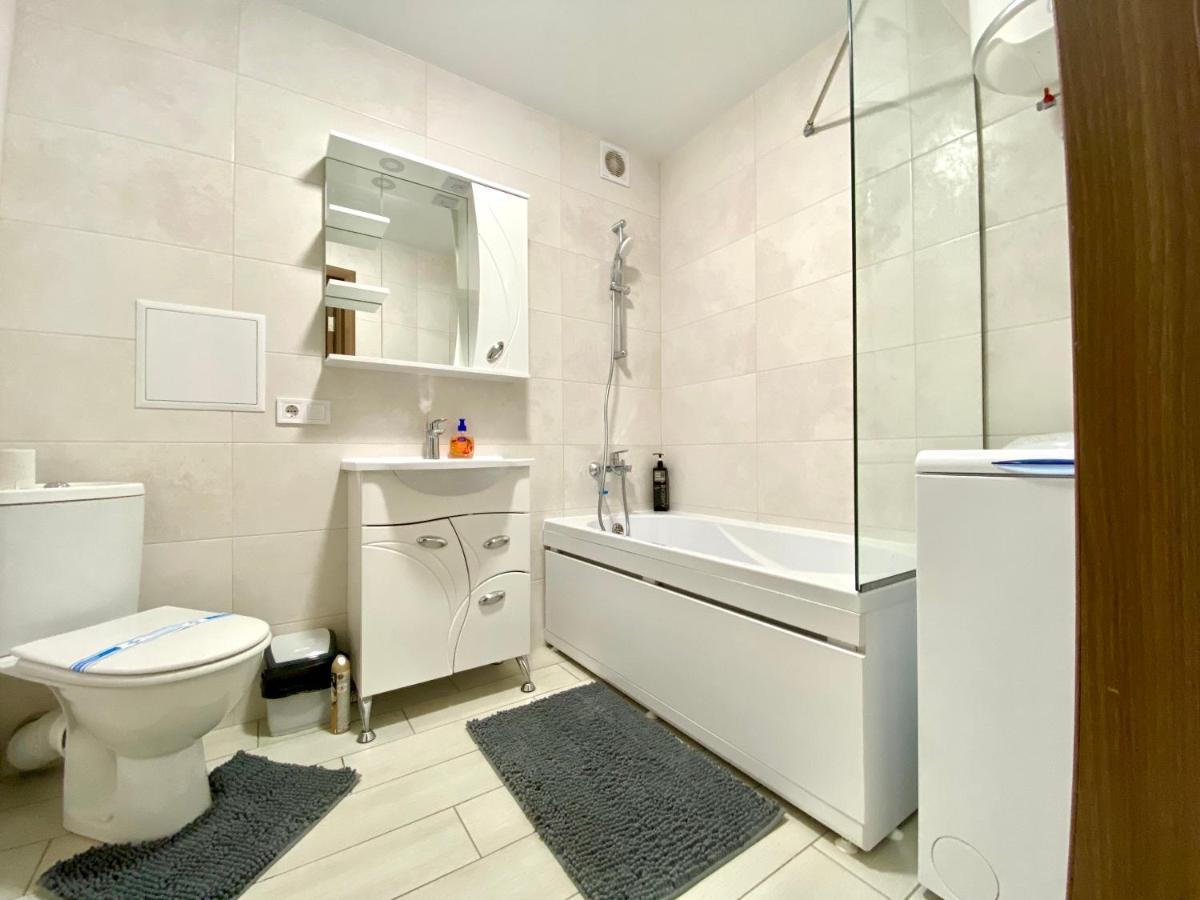 Apartpoltava Стильні 2-Кімн Апартаменти Біля Пд "Листопад" Закрита Парковка, Чек Прро Luaran gambar